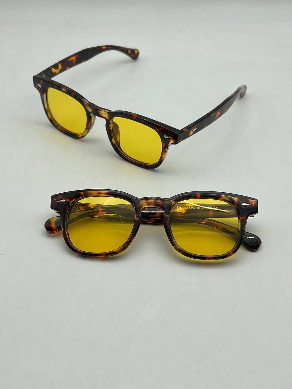 MOSCOT SUNGLASSES FASHION