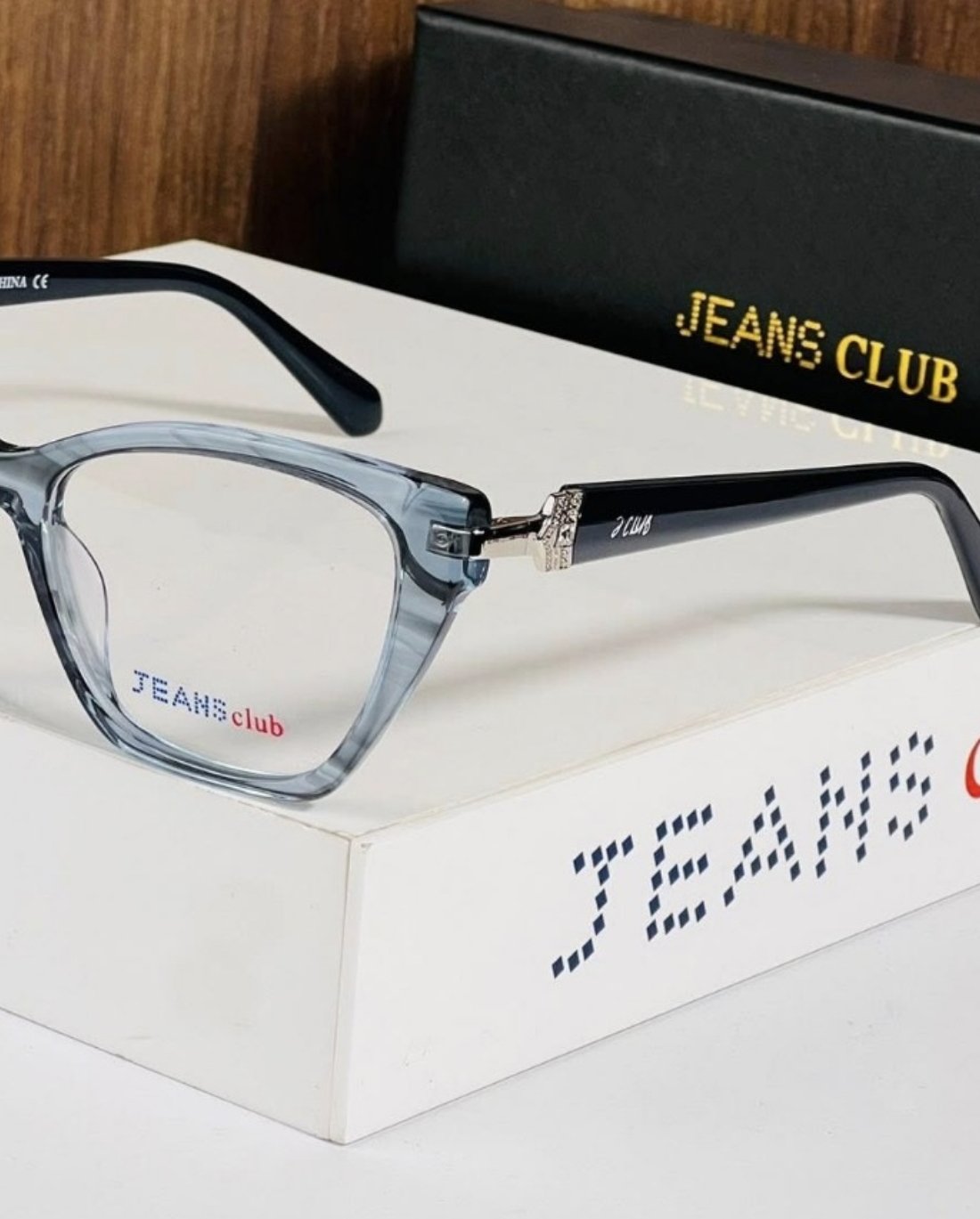Jeans Club - Image 3